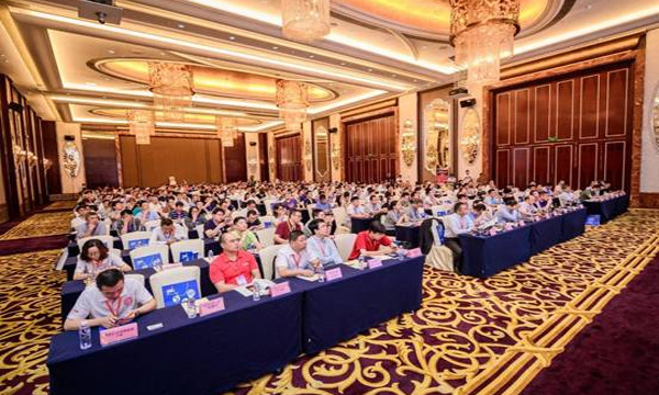 抢滩5G通讯结构，，，，，，明升mansion88特种功效质料迈入“新常态”